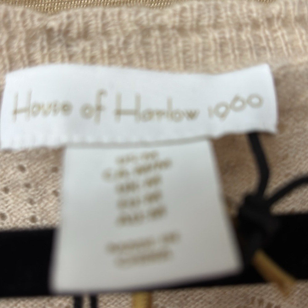 House of Harlow 1960 Cashmere Cardigan in Beige Light Cropped Size Medium NWT - Picture 5 of 10
